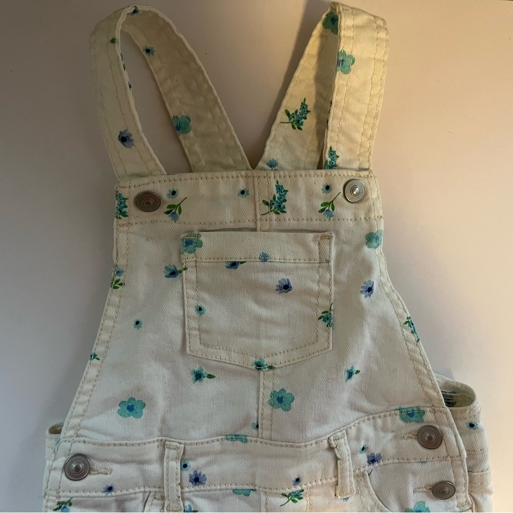 Wonder nation flowered overalls Size: 3T​